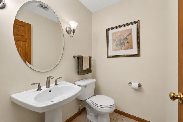 3347 VALLEY WOODS Drive, Cherry Valley, IL 61016