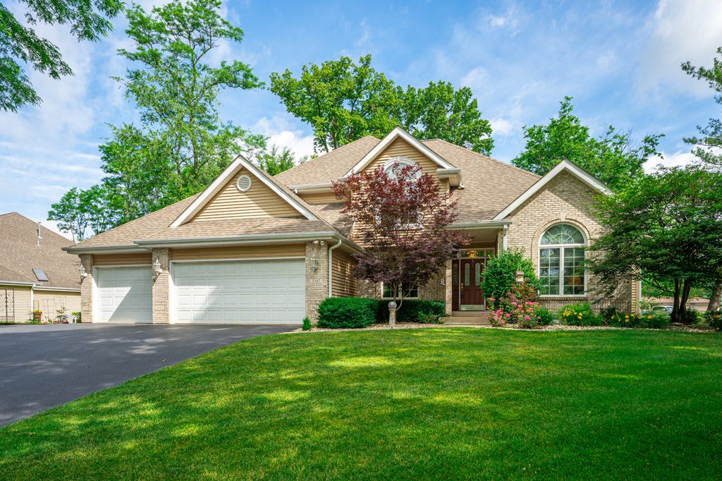 3347 VALLEY WOODS Drive, Cherry Valley, IL 61016