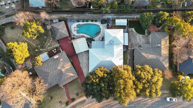 10872 Caprock Circle, Dallas, TX 75218