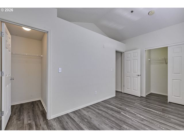 8662 Ne HYDE PARK Ln, Hillsboro, OR 97006