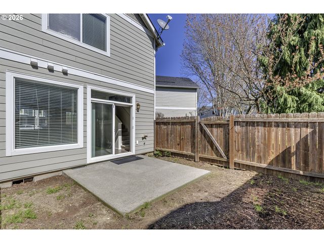 8662 Ne HYDE PARK Ln, Hillsboro, OR 97006