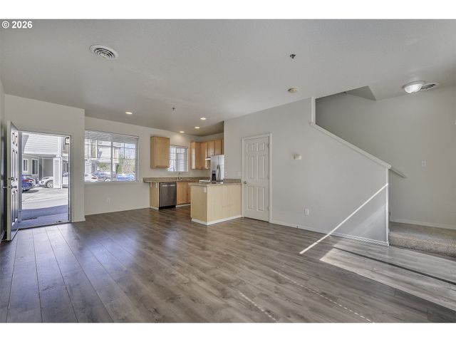 8662 Ne HYDE PARK Ln, Hillsboro, OR 97006