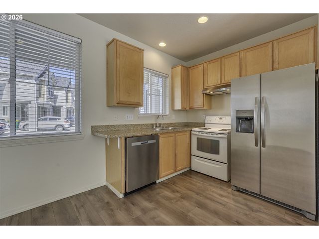 8662 Ne HYDE PARK Ln, Hillsboro, OR 97006