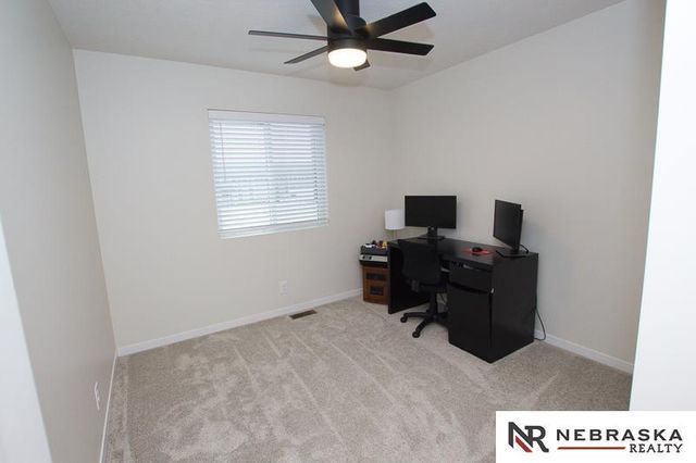 710 W Avondale Court, Lincoln, NE 68523