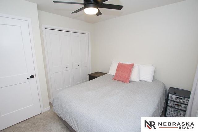 710 W Avondale Court, Lincoln, NE 68523