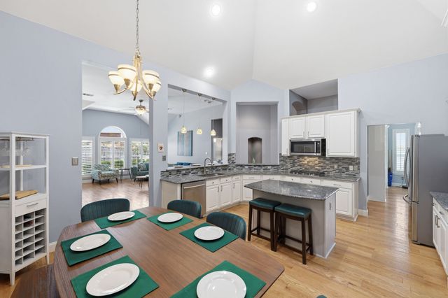 504 Saddleback Lane, Flower Mound, TX 75028