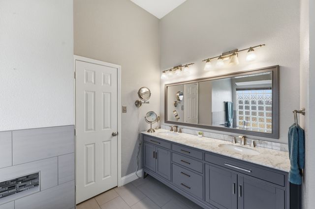 504 Saddleback Lane, Flower Mound, TX 75028