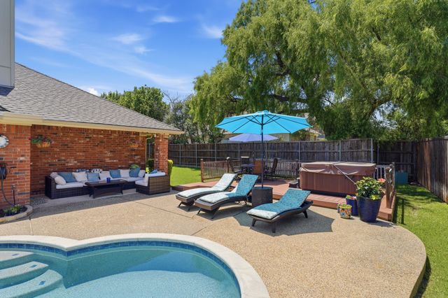 504 Saddleback Lane, Flower Mound, TX 75028