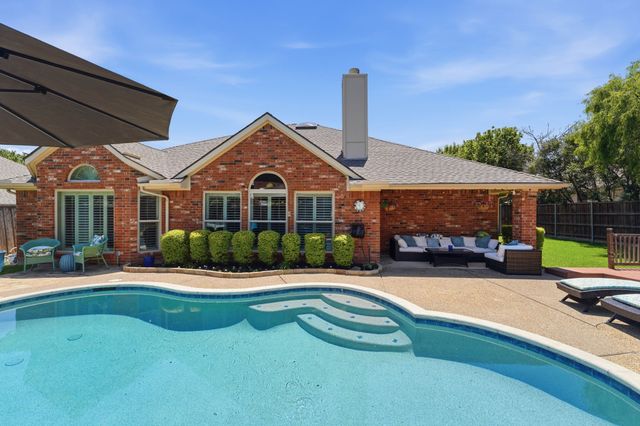 504 Saddleback Lane, Flower Mound, TX 75028