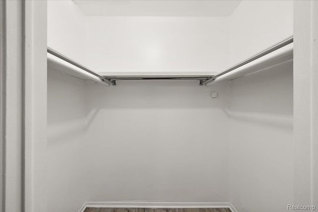 2831 Glenwood Court, Orion Charter Township, MI 48360