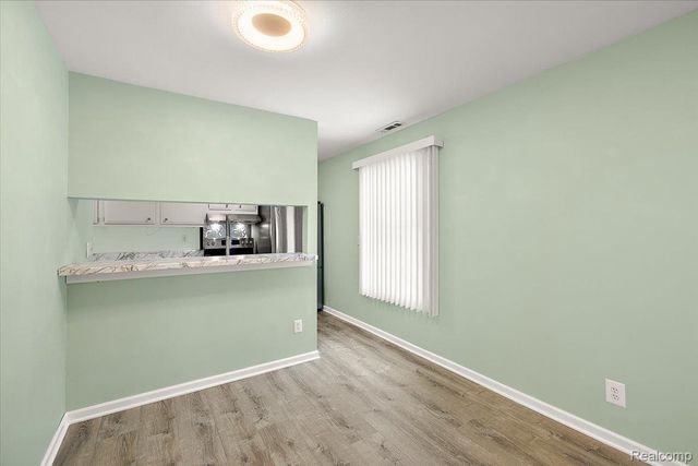 2831 Glenwood Court, Orion Charter Township, MI 48360