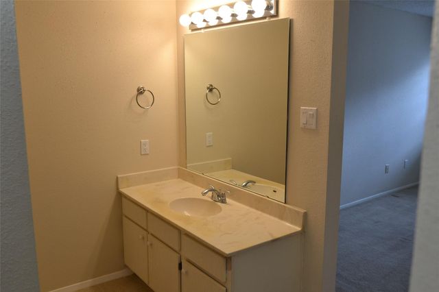 3155 Windchase Boulevard 779, Houston, TX 77082