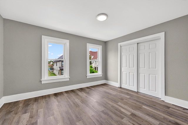 2428 N 6th STREET, Milwaukee, WI 53212