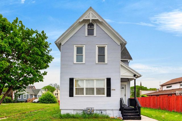 2428 N 6th STREET, Milwaukee, WI 53212