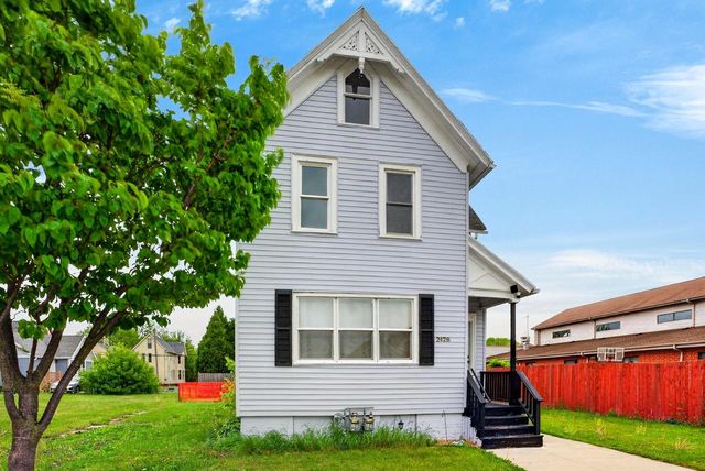 2428 N 6th STREET, Milwaukee, WI 53212