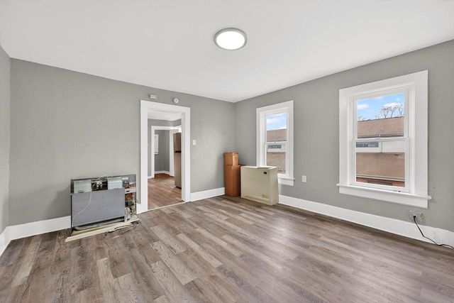 2428 N 6th STREET, Milwaukee, WI 53212