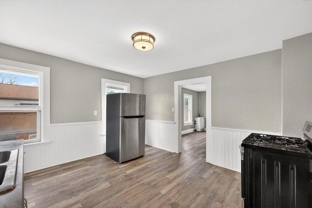 2428 N 6th STREET, Milwaukee, WI 53212