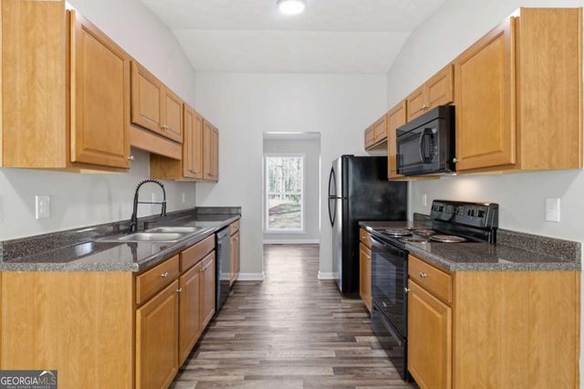 296 Firecrest Lane, Lawrenceville, GA 30045