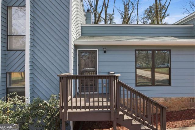 296 Firecrest Lane, Lawrenceville, GA 30045