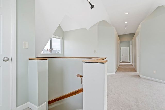 25 Brimblecom 3, Lynn, MA 01902