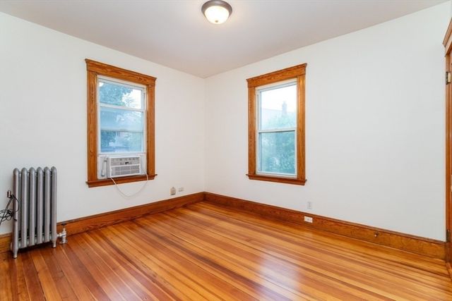 3 Clayton St 3, Watertown, MA 02472