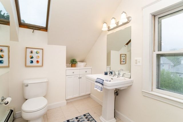 3 Clayton St 3, Watertown, MA 02472