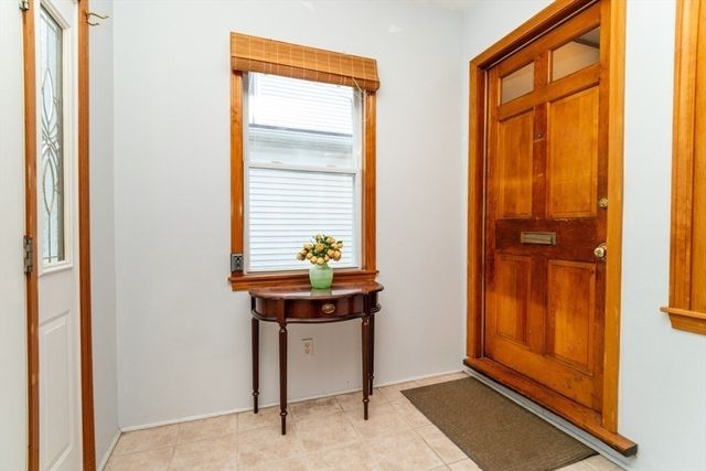 3 Clayton St 3, Watertown, MA 02472