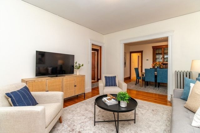 3 Clayton St 3, Watertown, MA 02472
