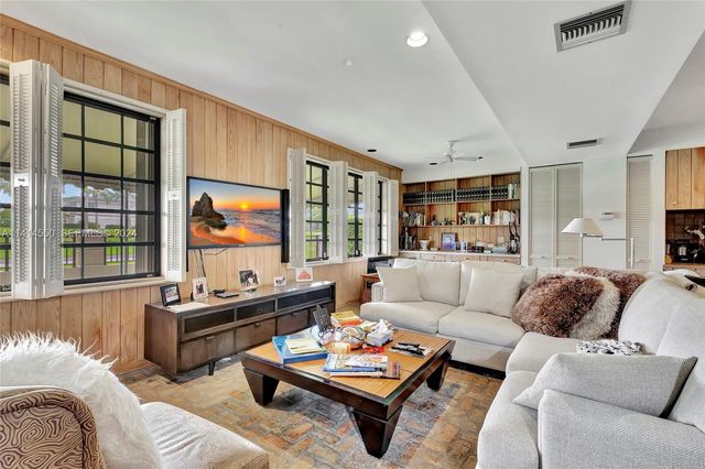 4716 University Drive, Coral Gables, FL 33146