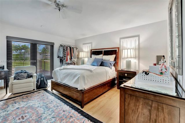 4716 University Drive, Coral Gables, FL 33146
