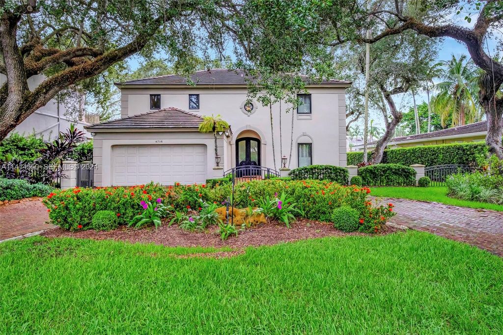 4716 University Drive, Coral Gables, FL 33146