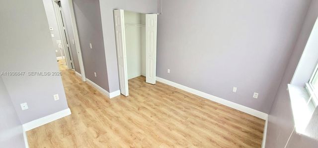 1005 NE 42nd Pl, Homestead, FL 33033