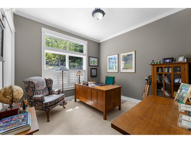 14261 UPLANDS Dr, Lake Oswego, OR 97034