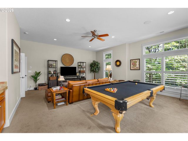 14261 UPLANDS Dr, Lake Oswego, OR 97034