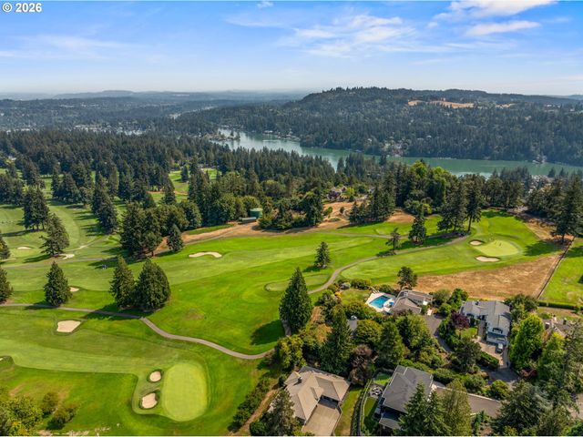 14261 UPLANDS Dr, Lake Oswego, OR 97034