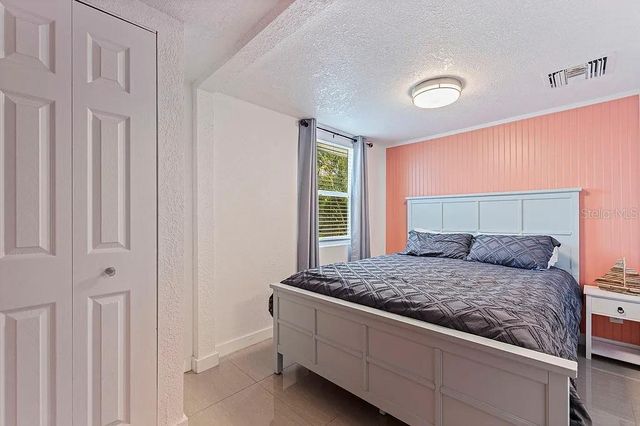 4801 14TH AVENUE S, St Petersburg, FL 33711