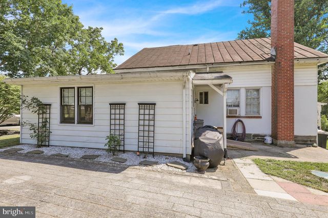 346 HARD HILL RD, Hamburg, PA 19526