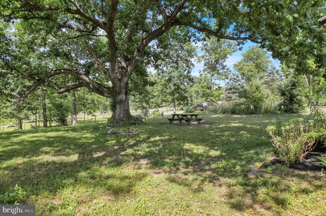 346 HARD HILL RD, Hamburg, PA 19526