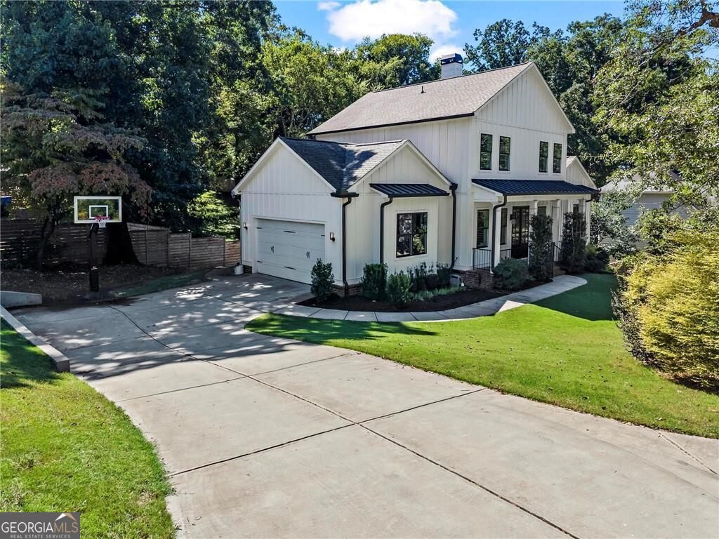 1870 Spring Avenue NW, Atlanta, GA 30318 — photo 2