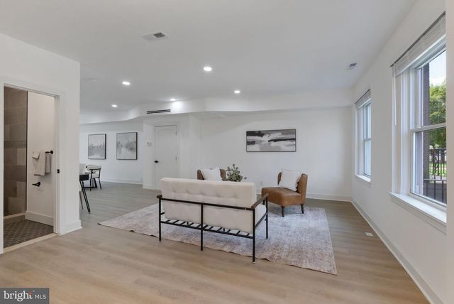 3521 16TH ST NW, Washington, DC 20010