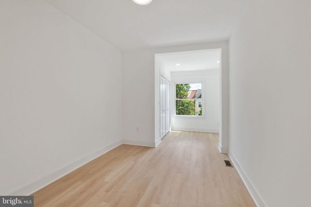 3521 16TH ST NW, Washington, DC 20010