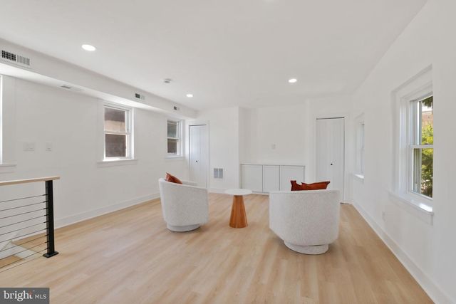 3521 16TH ST NW, Washington, DC 20010