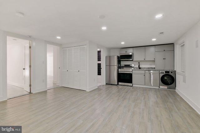3521 16TH ST NW, Washington, DC 20010