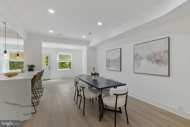 3521 16TH ST NW, Washington, DC 20010