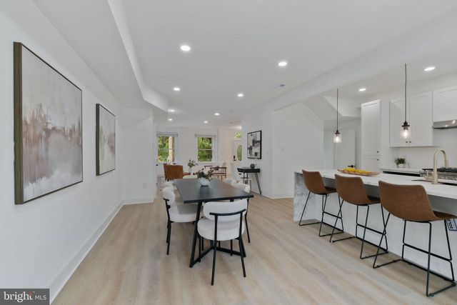 3521 16TH ST NW, Washington, DC 20010