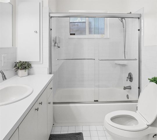 4810 Johnson Street, Hollywood, FL 33021
