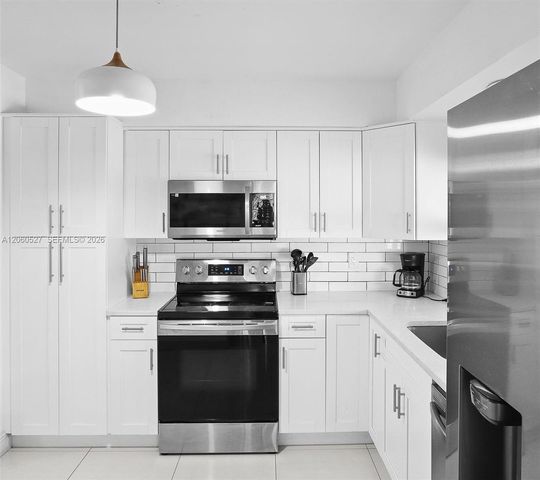 4810 Johnson Street, Hollywood, FL 33021