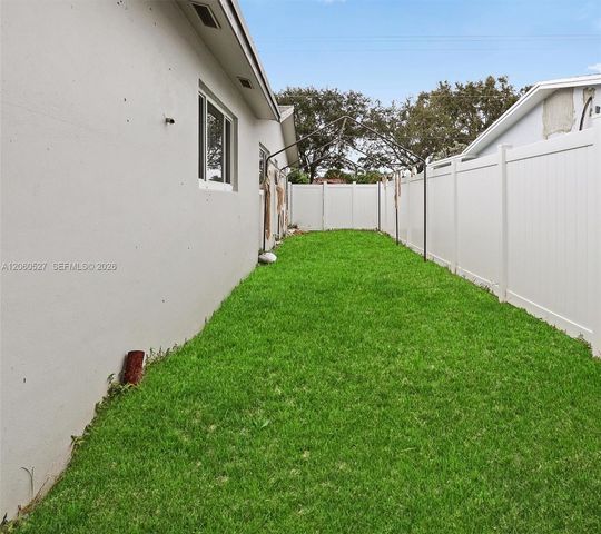 4810 Johnson Street, Hollywood, FL 33021