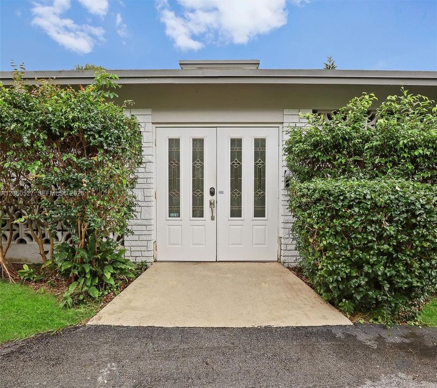 4810 Johnson Street, Hollywood, FL 33021