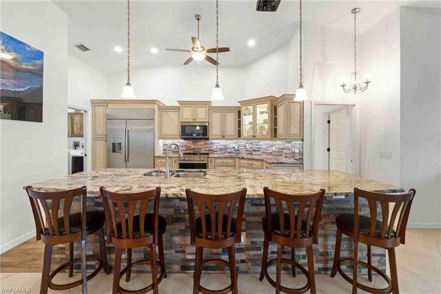 28910 Winthrop CIR, Bonita Springs, FL 34134
